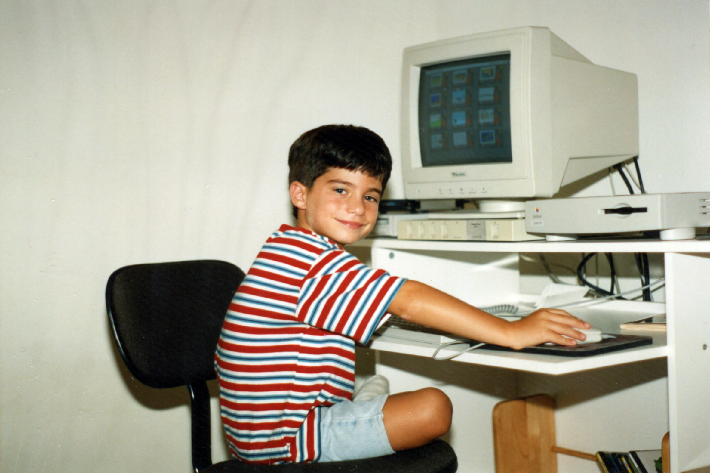A desk with an early computer